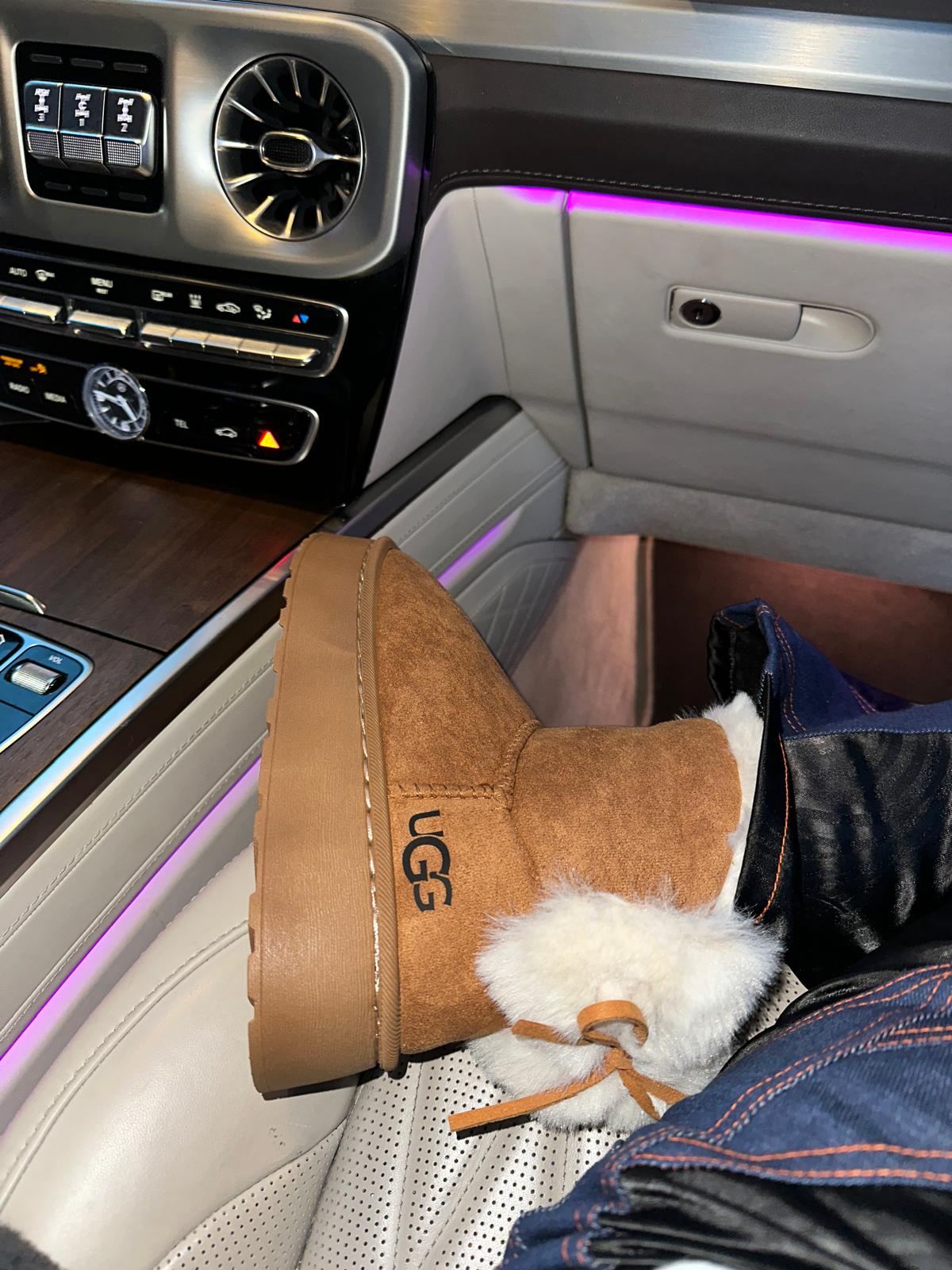 UGG Imblanit cu Puf si Funda Maro