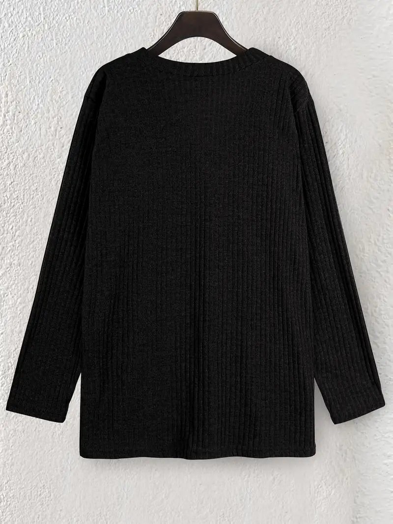 Bluză Neagră cu Butoni Aurii și Buzunare – Tricot Texturat ideal pentru ieșit Seara